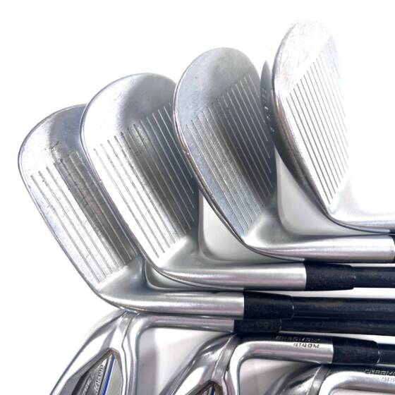 Mizuno JPX 900 Hot Metal Irons / 6-SW / Project X LZ 60 Senior Flex