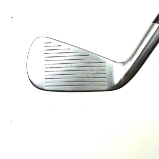 Taylormade P790 UDI 2 Iron / 17 Degree / Dynamic Gold 105 S300 Stiff Flex