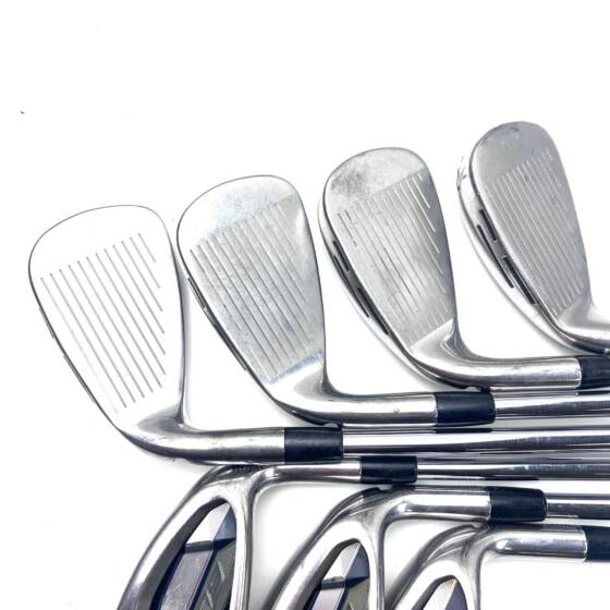 Wilson Staff D9 Irons / 5-PW + GW / Dynamic Gold Tour Issue S300 Stiff Flex
