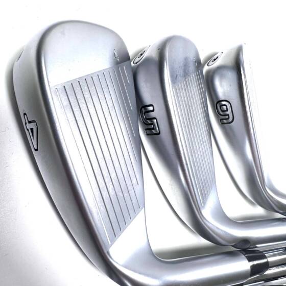 Ping G425 Irons / 4-PW / AWT 2.0 Stiff Flex