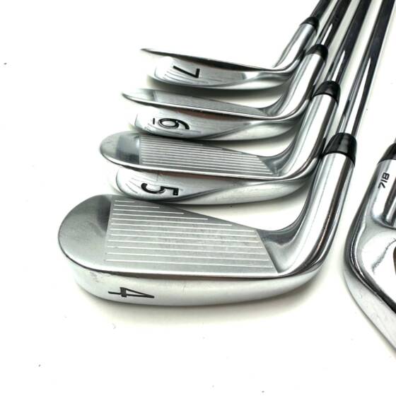 Titleist 718 CB Forged Irons / 4-PW / Project X LZ X-Stiff Flex