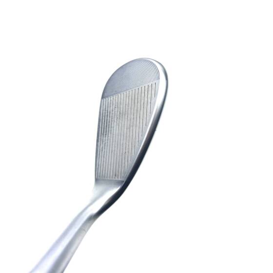 Cleveland CBX Zipcore Gap Wedge / 52 Degree / Dynamic Gold Spinner Wedge Flex