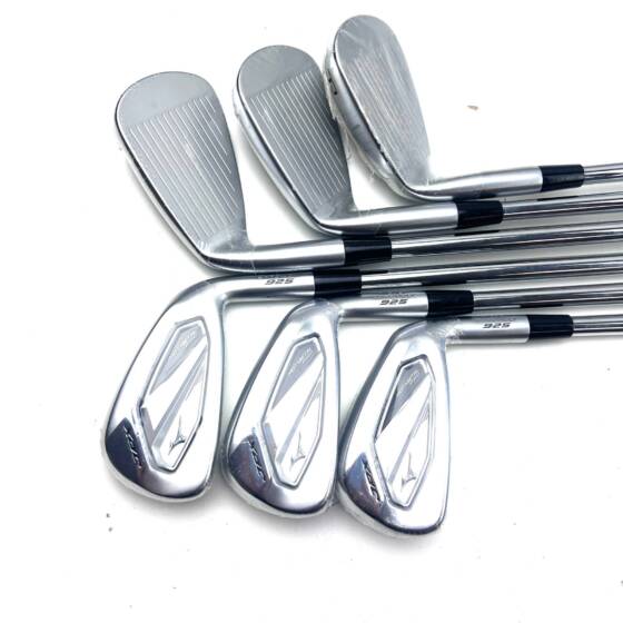 Mizuno JPX 925 Hot Metal Pro Irons / 5-PW / Dynamic Gold 105 S300 Stiff Flex