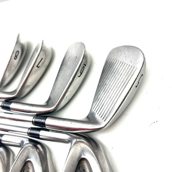 Left Handed Titleist 962 DCI Irons / 5-SW / Dynamic Gold R300 Regular Flex