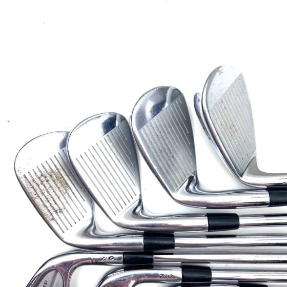 Titleist 710 CB Forged Irons / 3-PW / Dynamic Gold True Temper Stiff Flex