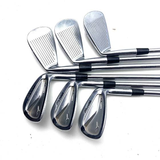 Mizuno MP-64 Irons / 5-PW / Dynamic Gold S300 Stiff Flex’