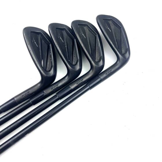 Mizuno JPX 925 Forged Black Irons / 8-GW / MMT 65 Regular Flex