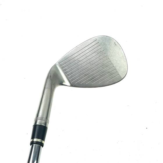 Wilson Staff FG Tour Traction Gap Wedge / 52 Degree / Dynamic Gold Wedge Flex
