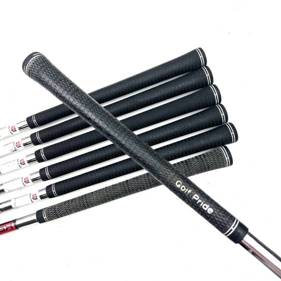 Wilson Staff D7 Irons / 4-PW / KBS Tour 105 Stiff Flex