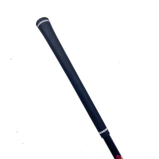 Titleist GT2 3 Wood / 15 Degree / Hzrdus Black X-Stiff Flex