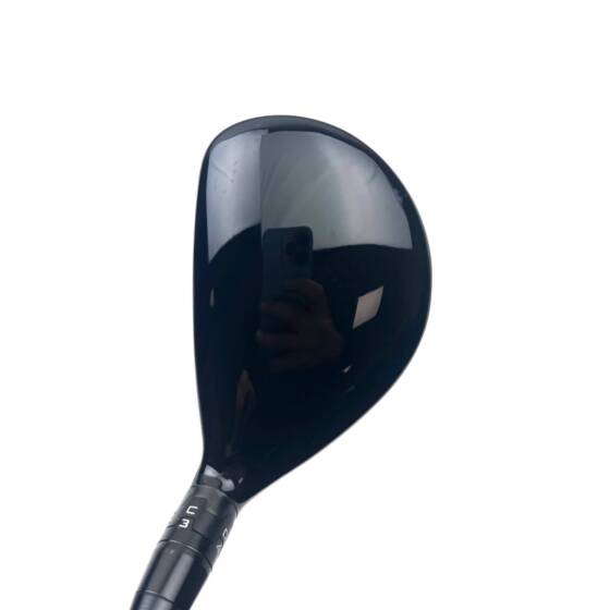 Titleist GT2 4 Hybrid / 21 Degree / Tensei 1K Blue 65 Regluar Flex