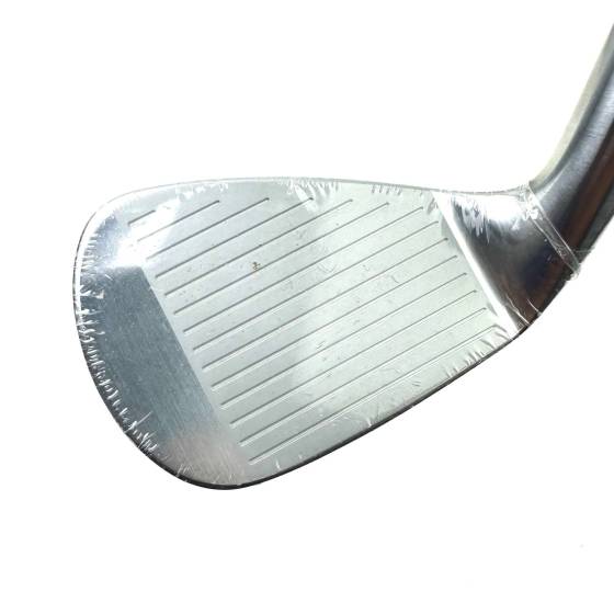 Mizuno Pro 243 Pitching Wedge / 44 Degree / Dynamic Gold 115 Stiff Flex