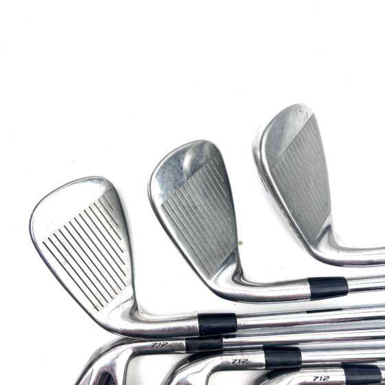 Titleist 712 AP1 Irons / 4-PW / Dynamic Gold XP R300 Regular Flex
