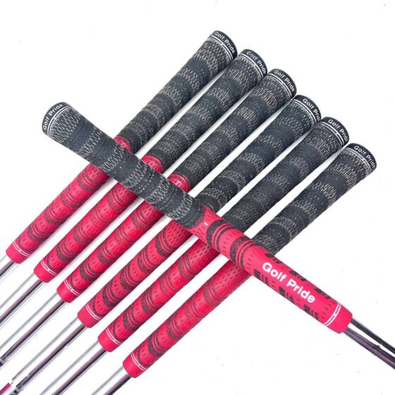 Taylormade M4 Irons / 5-PW+AW / KBS Max 85 Regular Flex