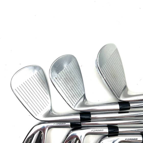 Titleist T100/620 CB Combo Irons / 4-PW / KBS Tour 90 Regular Flex