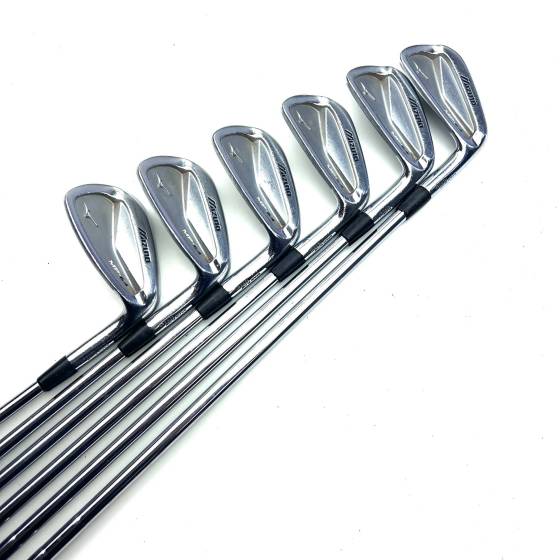Mizuno MP-64 Irons / 5-PW / Dynamic Gold S300 Stiff Flex’