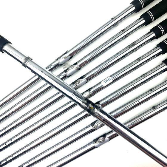 Callaway Warbird 2009 Irons / 4-SW / Callaway Uniflex