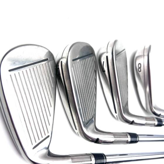 Taylormade M4 Irons / 5-PW+AW / KBS Max 85 Regular Flex
