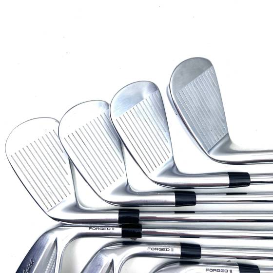 Titleist T100 2023 Irons / 4-PW / True Temper Dynamic Gold Stiff Flex