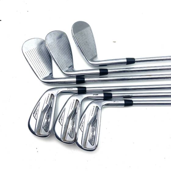 Titleist 718 AP2 Irons / 5-PW / True Temper Dynamic Gold Stiff Flex