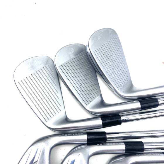 Taylormade P790 2025 Irons / 5-PW / Elevate 95 MPH Stiff Flex