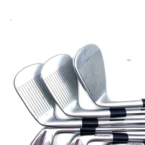 Taylormade P790 2021 Irons / 4-PW / Dynamic Gold 95 Regular Flex