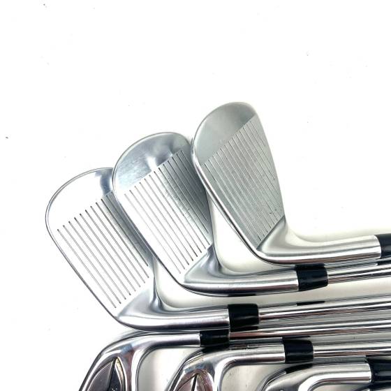 Titleist T200 2019 Irons / 4-PW / Project X LZ Regular Flex