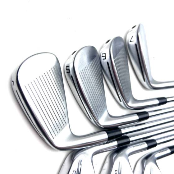 Taylormade P790 2021 Irons / 4-PW / Dynamic Gold 95 Regular Flex