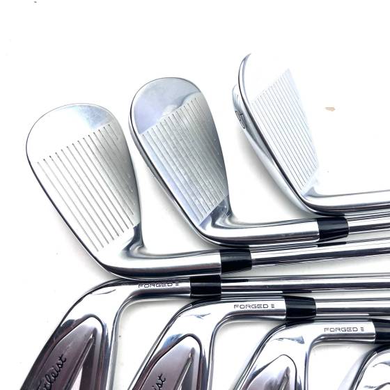Titleist T350 2023 Irons / 5-PW+48 / AMT Tour White S300 Stiff Flex