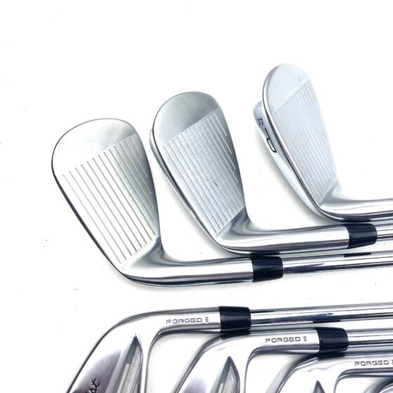 Titleist T150 2023 Irons / 4-PW / AMT Red S300 Stiff Flex