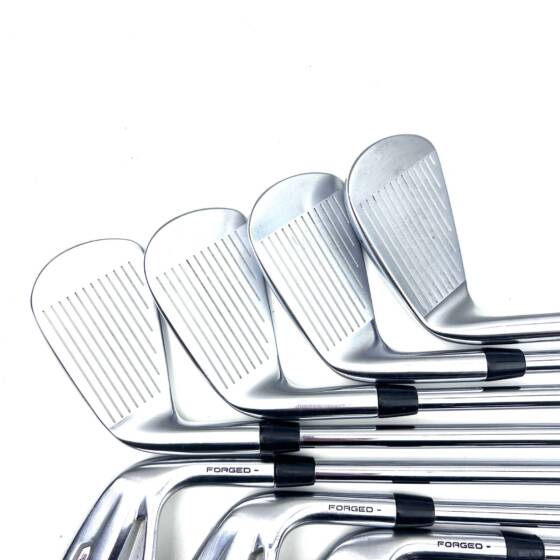 Titleist T100S 2021 Irons / 4-PW / Project X LZ 120g Stiff Flex
