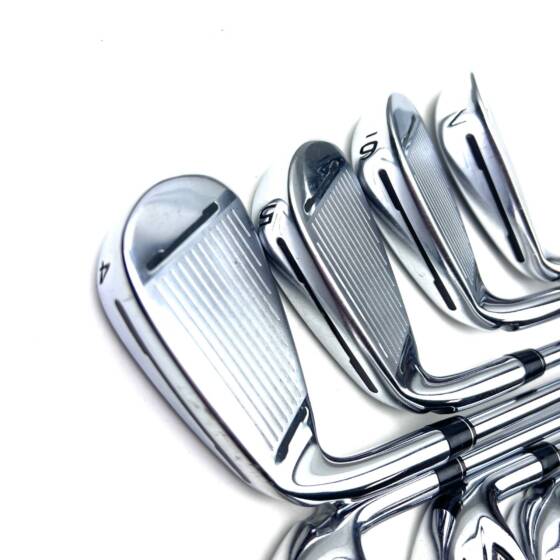 Taylormade RSi 1 Irons / 4-SW / True Temper Reax Regular Flex