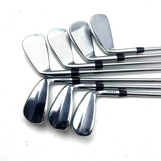 Caley 01T Irons / 4-PW / KBS Tour 150 Stiff Flex