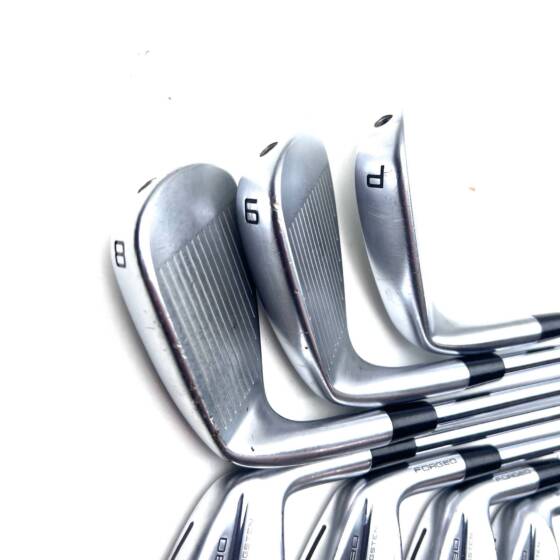 Taylormade P790 2021 Irons / 4-PW / Dynamic Gold 95 Regular Flex