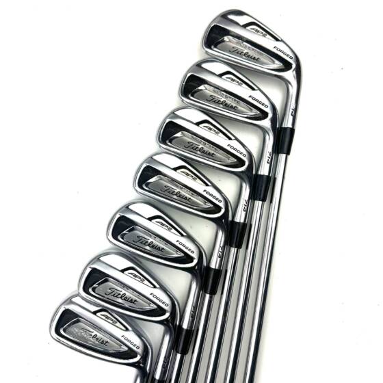 Titleist 714 AP2 Irons / 4-PW / Dynamic Gold S300 Stiff Flex