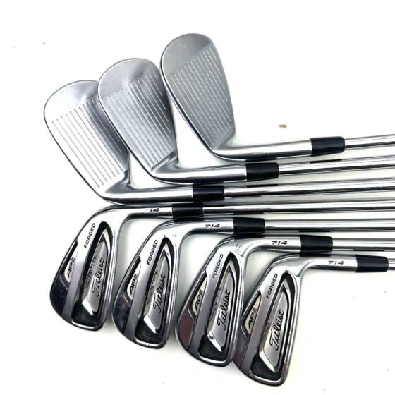 Titleist 714 AP2 Irons / 4-PW / Dynamic Gold S300 Stiff Flex