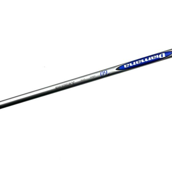 Titleist 915D Driver / 10.5 Degree / Diamana 60 X-Stiff Flex