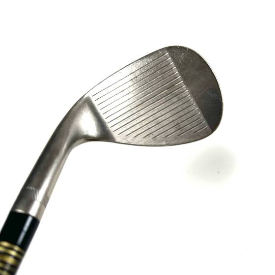Titleist Vokey SM10 Lob Wedge / 58 Degree / Dynamic Gold 105 S300 Stiff Flex