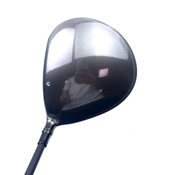 New Taylormade QI4D Driver / 10.5 Degree / Reax 50R Regular Flex