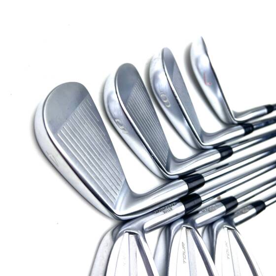 Mizuno JPX919 Tour Irons / 4-PW / True Temper AMT Red Stiff Flex