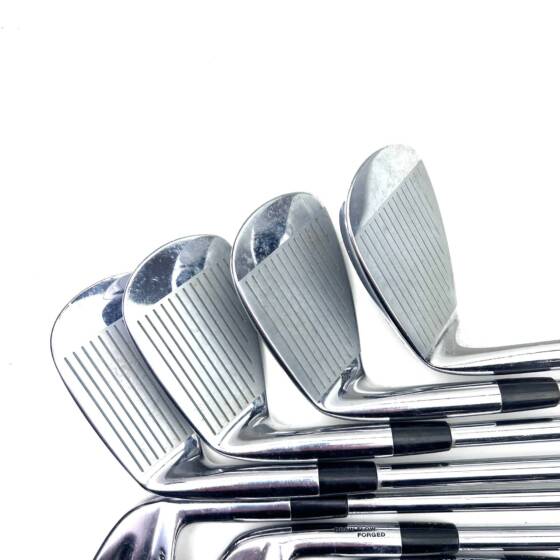 Mizuno MP-67 Irons / 3-PW / Dynamic Gold S300 Stiff Flex