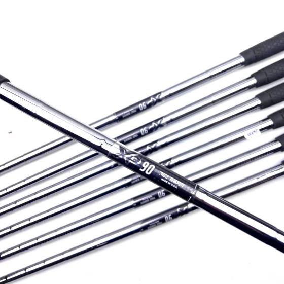 Cobra King F8 Irons / 5-GW / True Temper XP90 Regular Flex