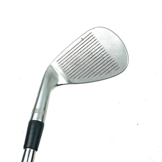 Titleist Vokey SM8 Gap Wedge / 52 Degree / AMT Tour White X100 X-Stiff Flex