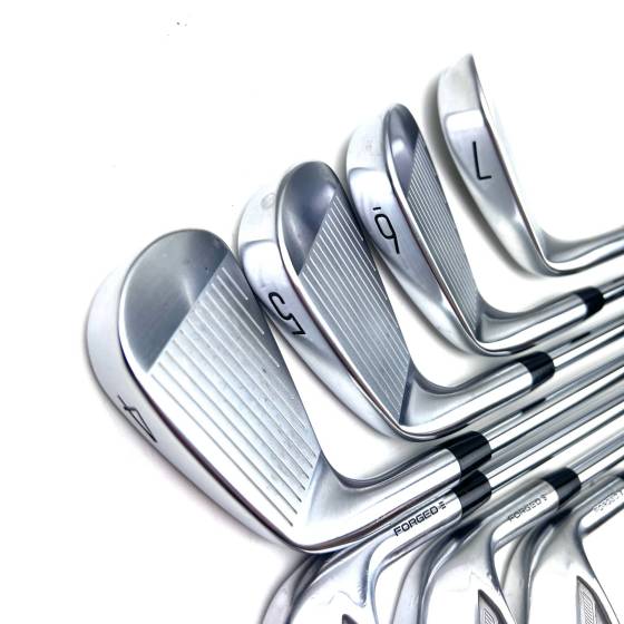 Titleist T100 2023 Irons / 4-PW / True Temper Dynamic Gold Stiff Flex