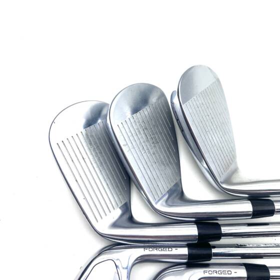 Titleist T200 2021 Irons / 5-PW / AMT Black S300 Stiff Flex