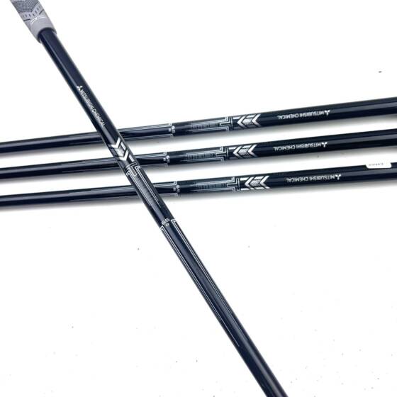 Mizuno JPX 925 Forged Black Irons / 8-GW / MMT 65 Regular Flex