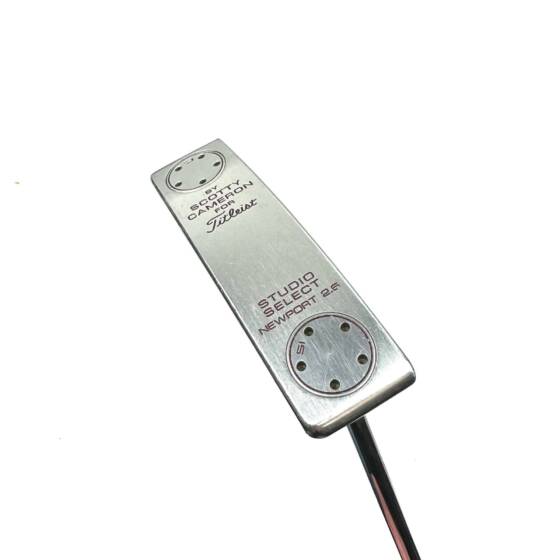 Scotty Cameron Studio Select Newport 2.6 Putter / 34 Inches