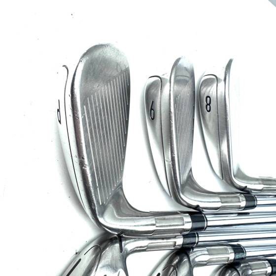 Taylormade M6 Irons / 4-PW / Project X Regular Flex