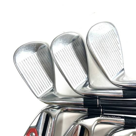Taylormade R11 Irons / 4-PW / Motore Regular Flex