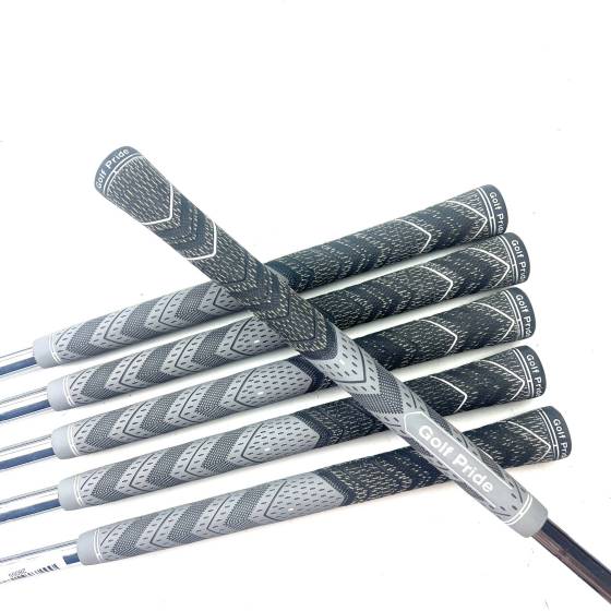 Mizuno Pro S-3 Irons / 5-PW / Dynamic Gold S300 Stiff Flex